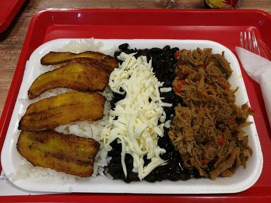 Full Arepa